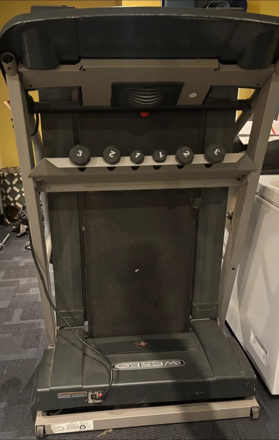 Weslo 445i Treadmill with hand weights thumbnail