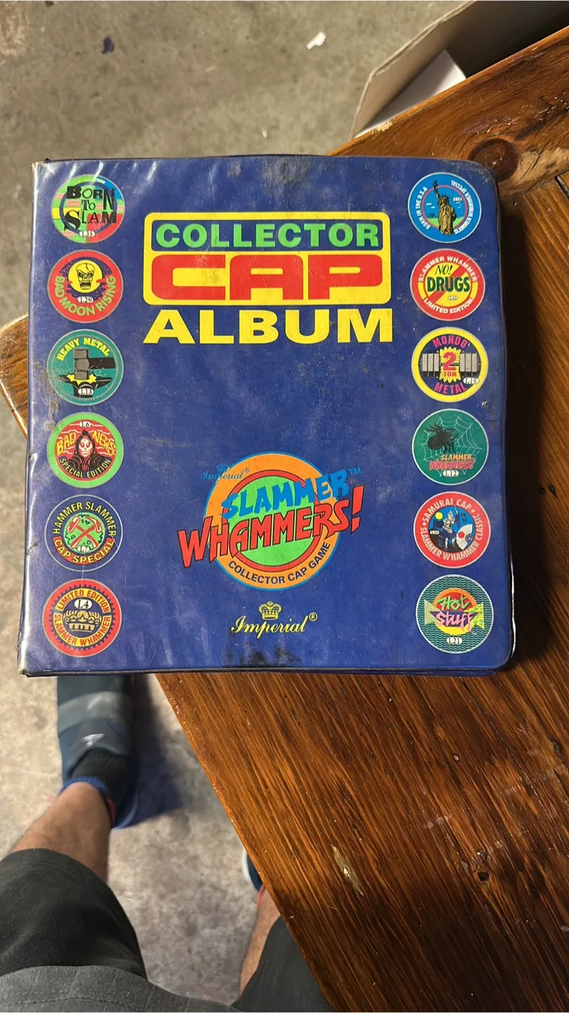 Collector Cap Album with Slammer Whammers Pogs thumbnail