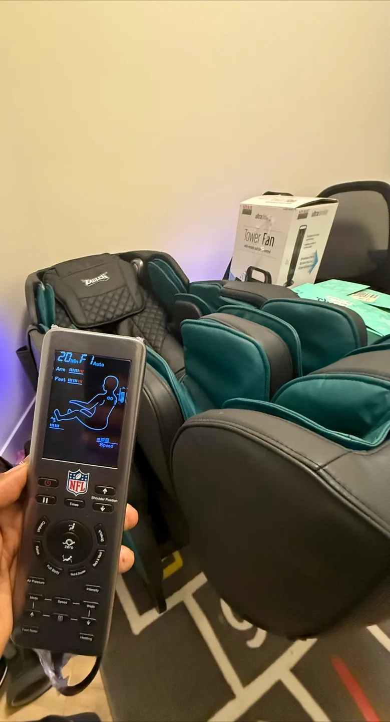 3d massage chair  with warranty image indicator(3)