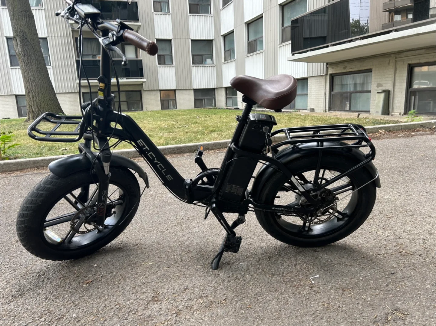 ET.Cycle F720 Fat Tire E-Bike image indicator(7)