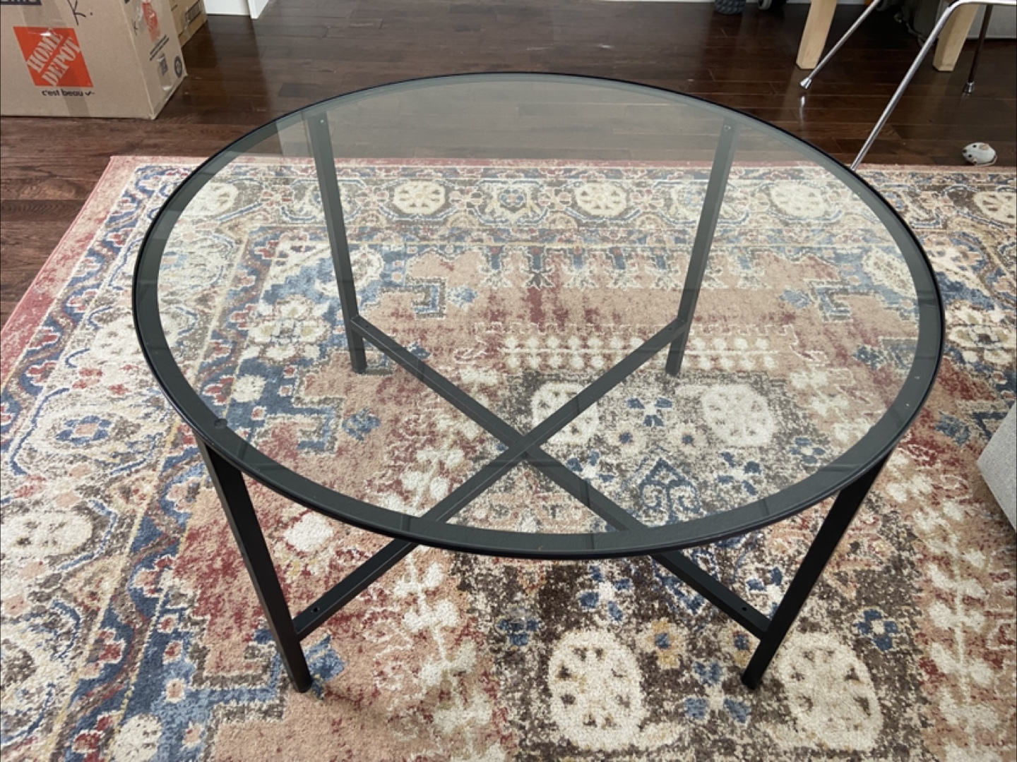 IKEA Vittsjo Round Glass Coffee Table - photo 3