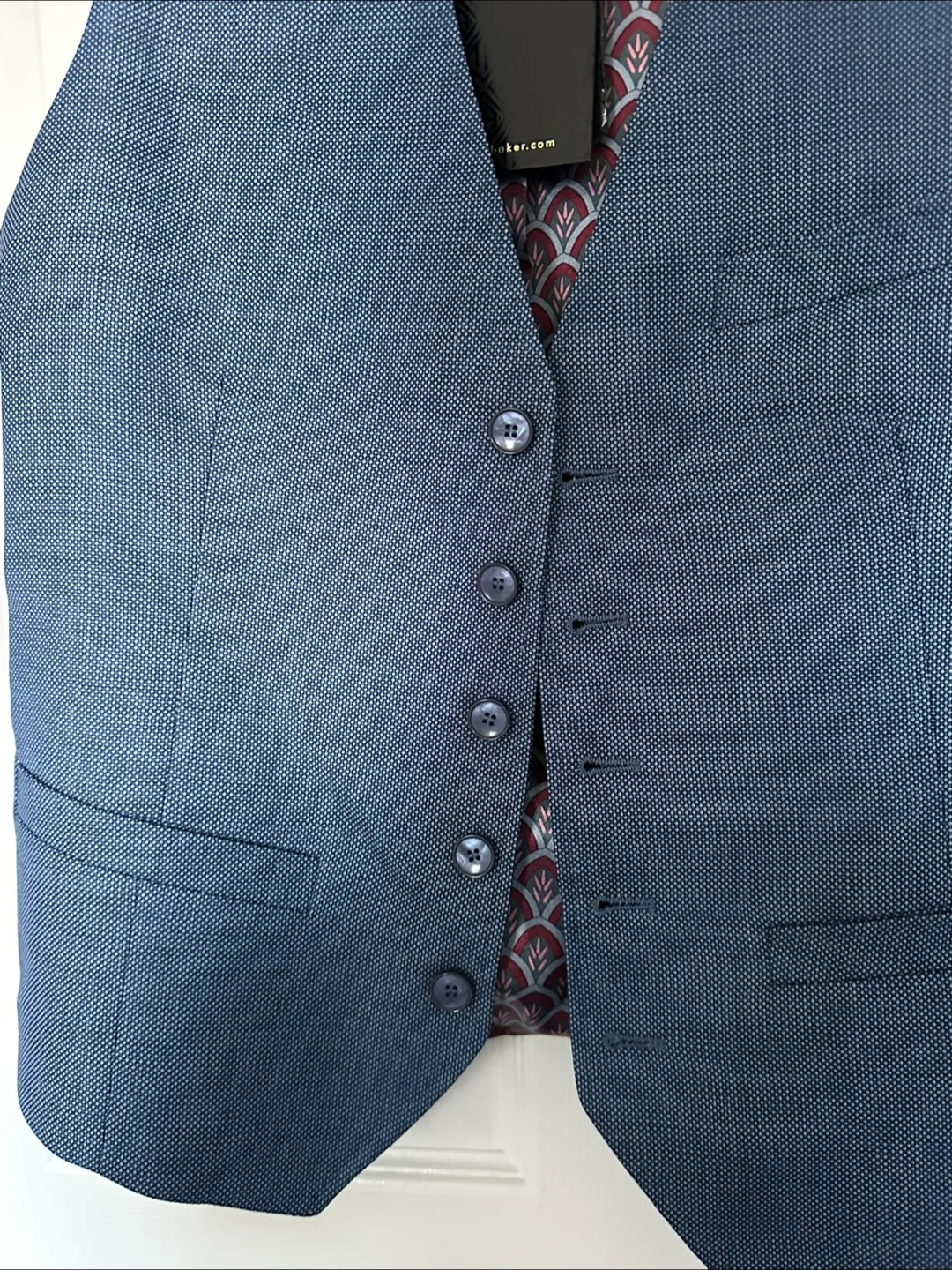 BRAND NEW Ted Baker Wool Waistcoat Vest - Size 36R image indicator(8)