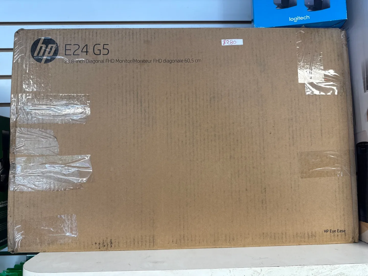 HP E24 G5 23.8-inch FHD Monitor thumbnail