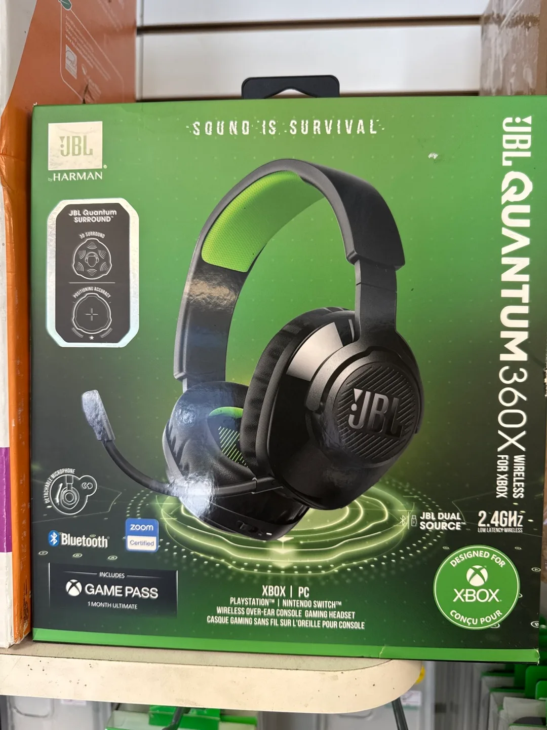 JBL Quantum 360X Wireless Gaming Headset for Xbox thumbnail