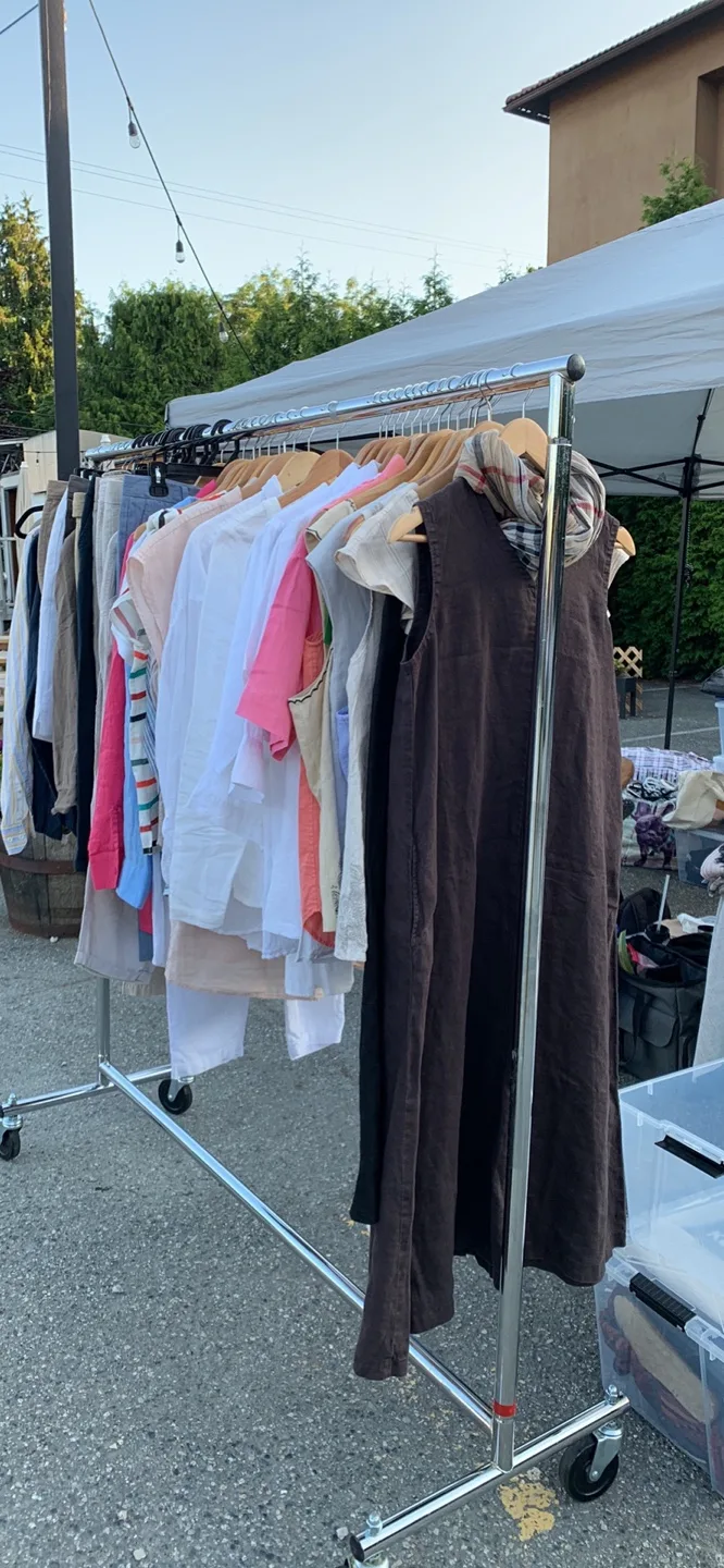 Big linen clothing sale image indicator(5)