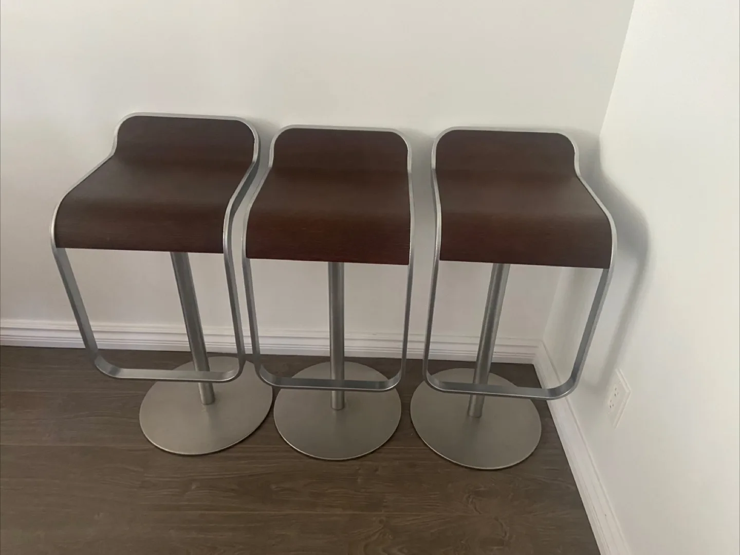Set of 3 Bar Stools - Brown & Silver image indicator(3)