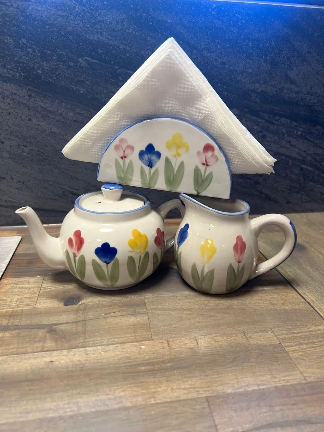 Floral Teapot, Creamer, Napkin Holder Set image indicator(8)