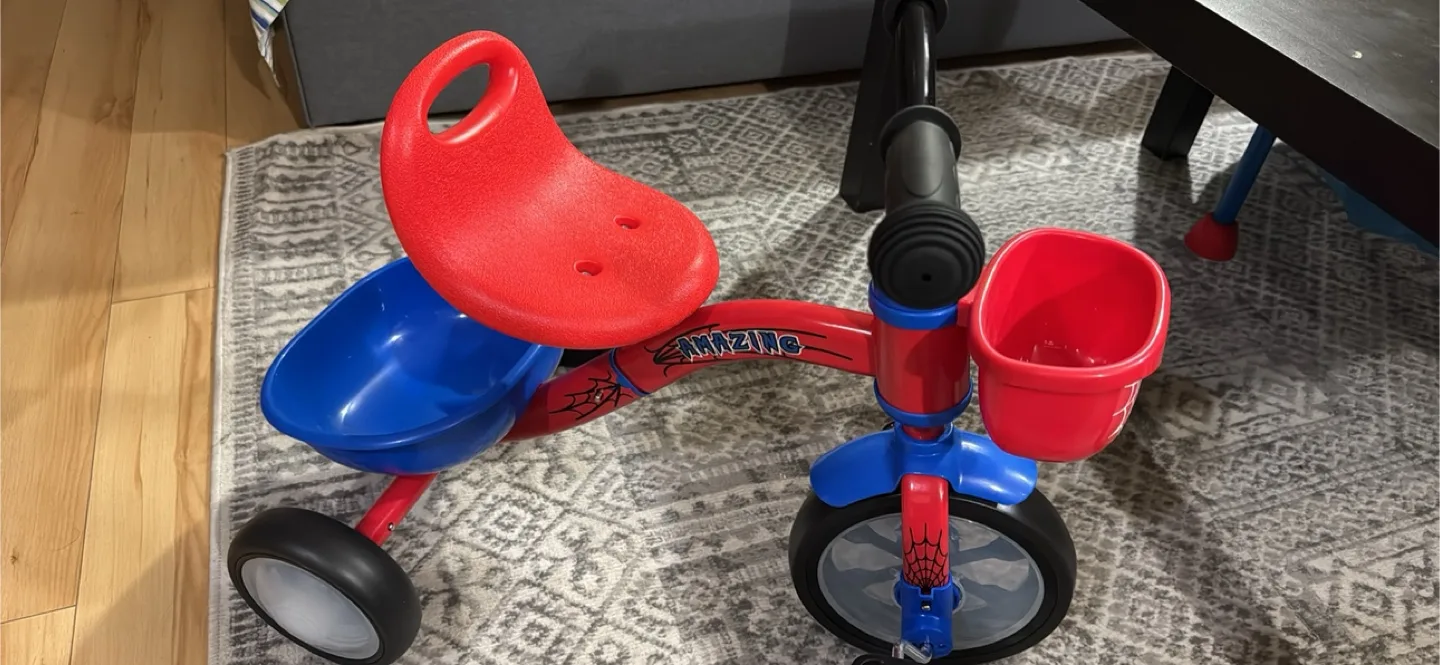 Kids Tricycle - Colorful Lighting, New in Box! thumbnail