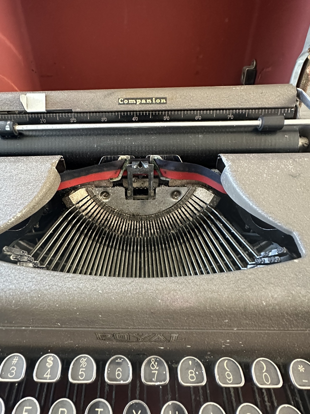 Vintage Royal Type writer - photo 3