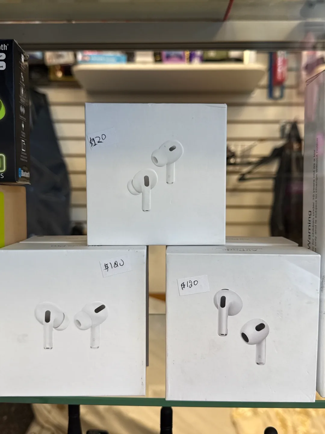 New Apple AirPods Pro thumbnail