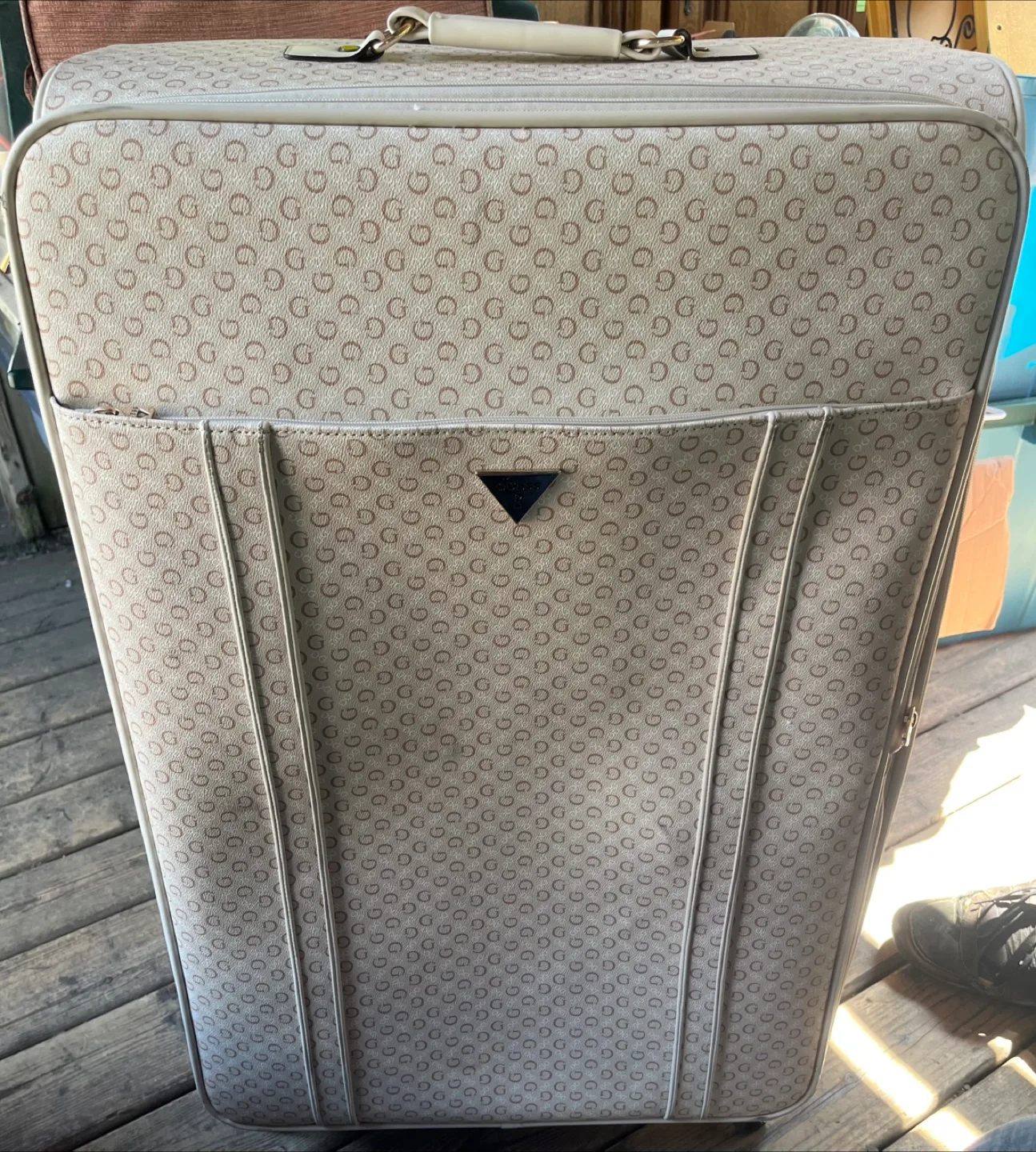 Guess Carry-On Luggage thumbnail