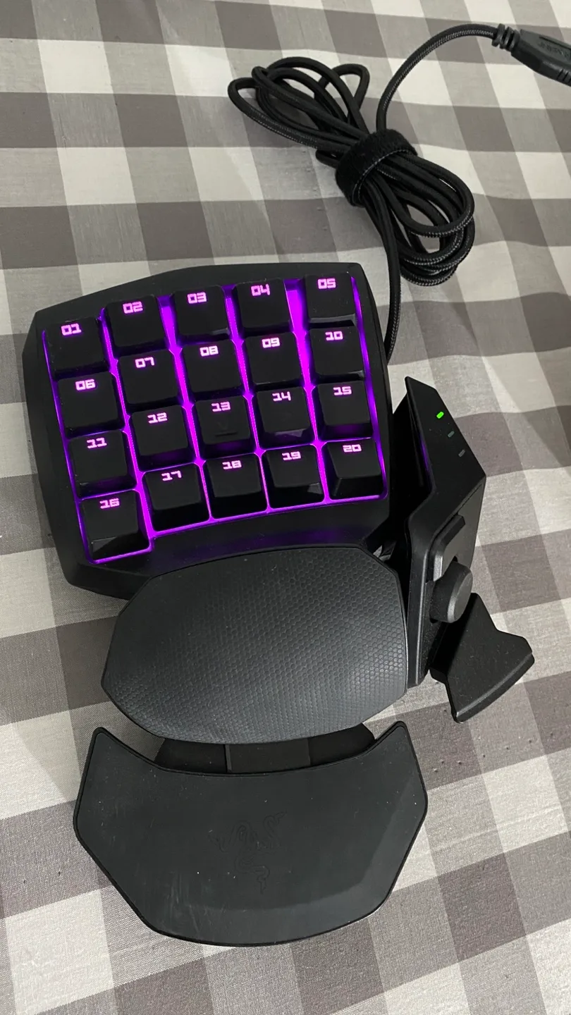 Razer Orbweaver Chroma thumbnail
