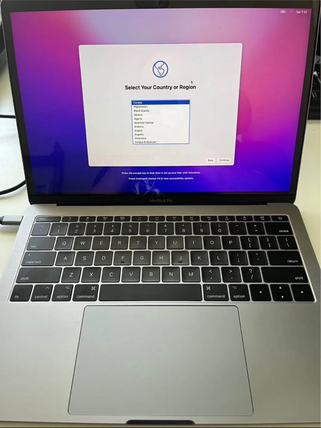 MacBook Pro 2016 16GB thumbnail