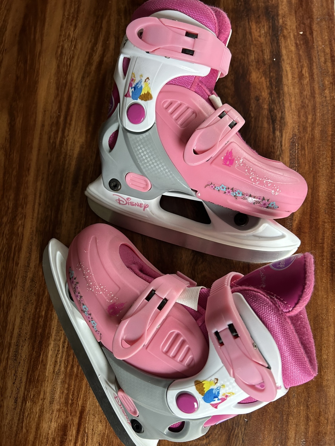 Disney Princess Ice Skates - Size J9/10/11/12