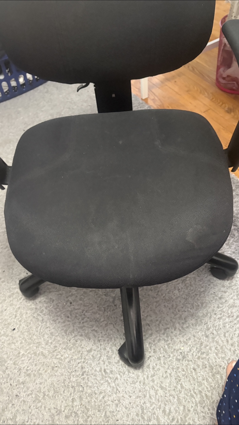 Black Office Chair - photo 4