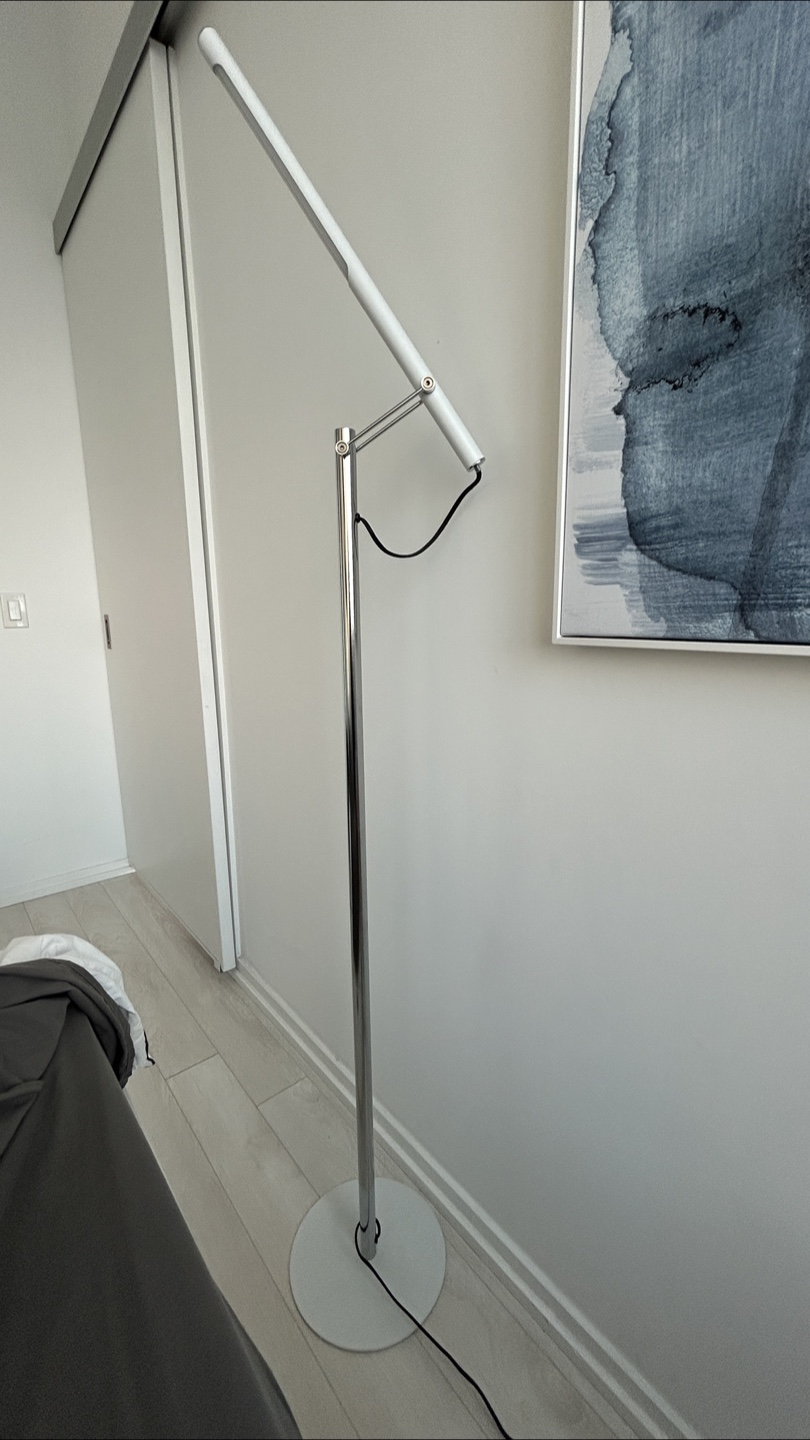 Structube Floor Lamp - photo 2