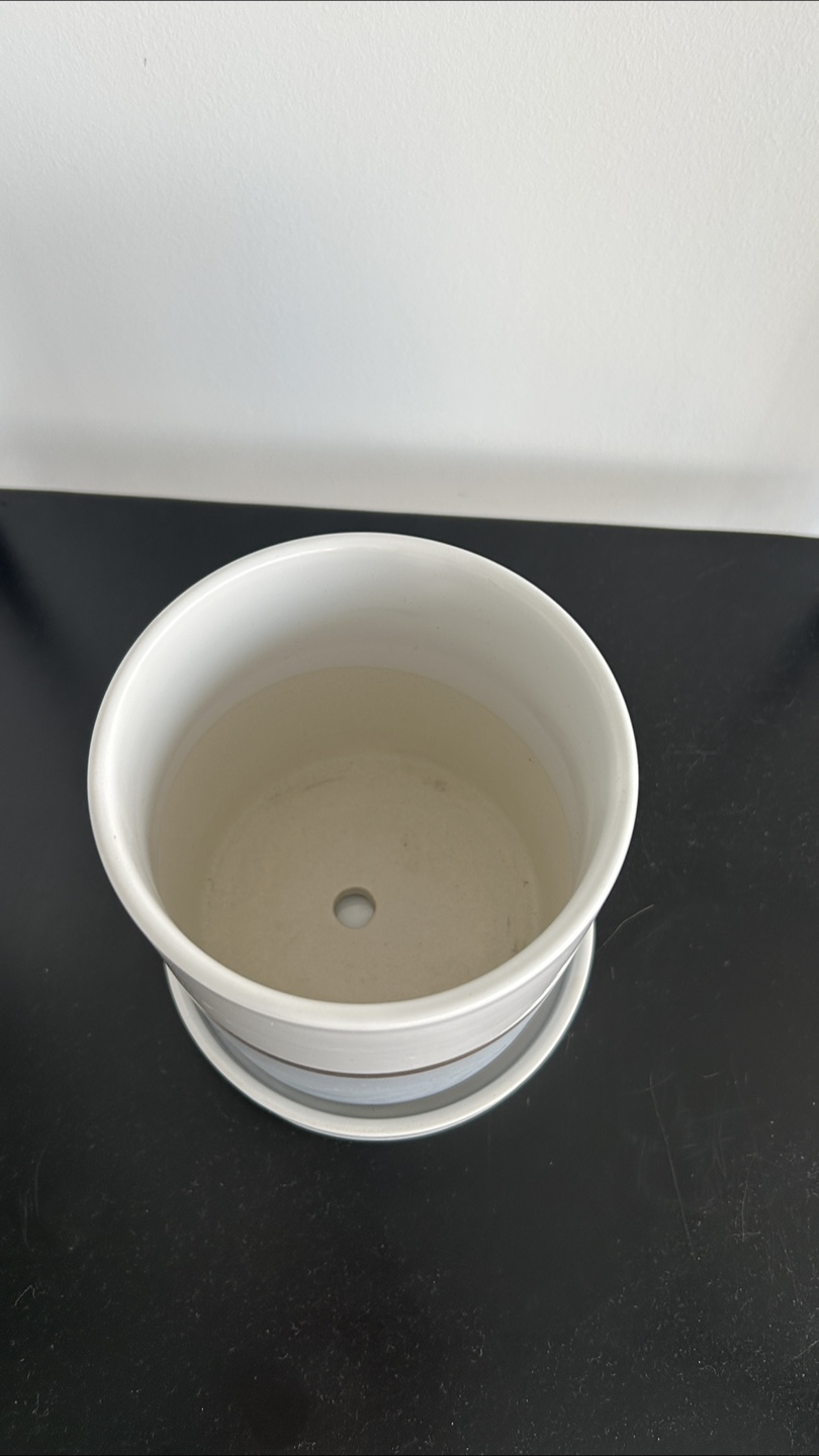 Ceramic Planter Pot with Tray - Grey & White