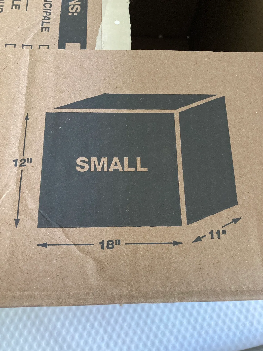 Small Moving Boxes - 18x12x11 30 of them $1.00 each thumbnail