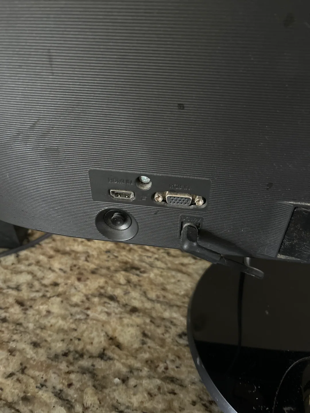 Samsung Monitor - Great Condition image indicator(2)