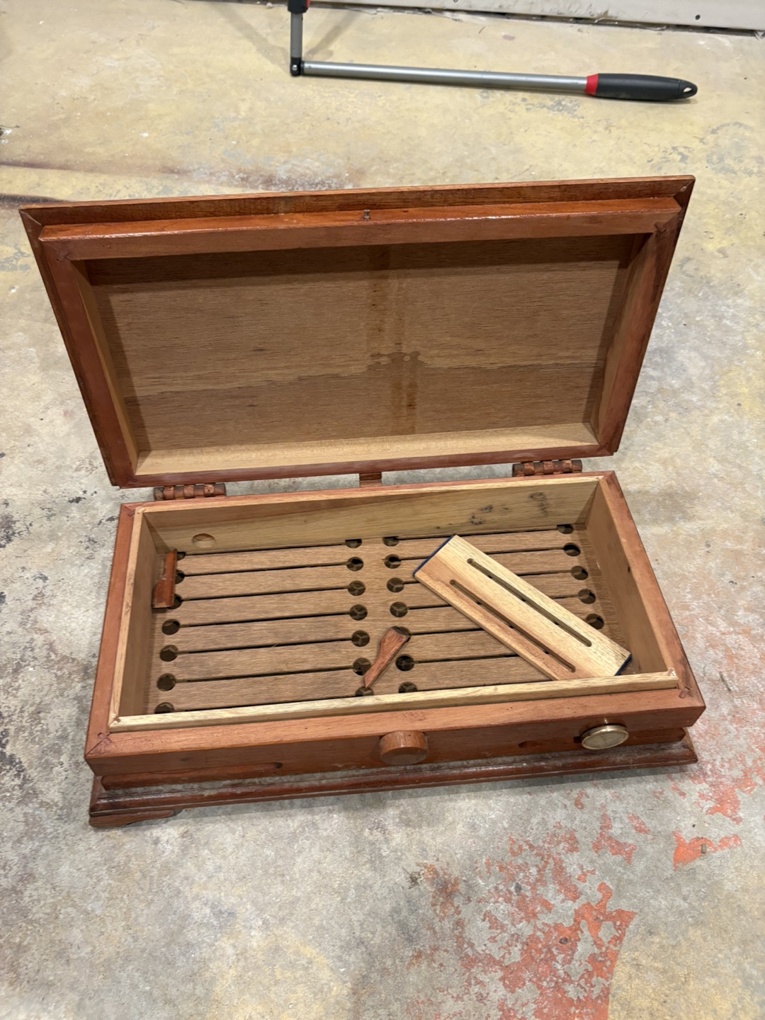 Wooden Cigar Box - photo 2