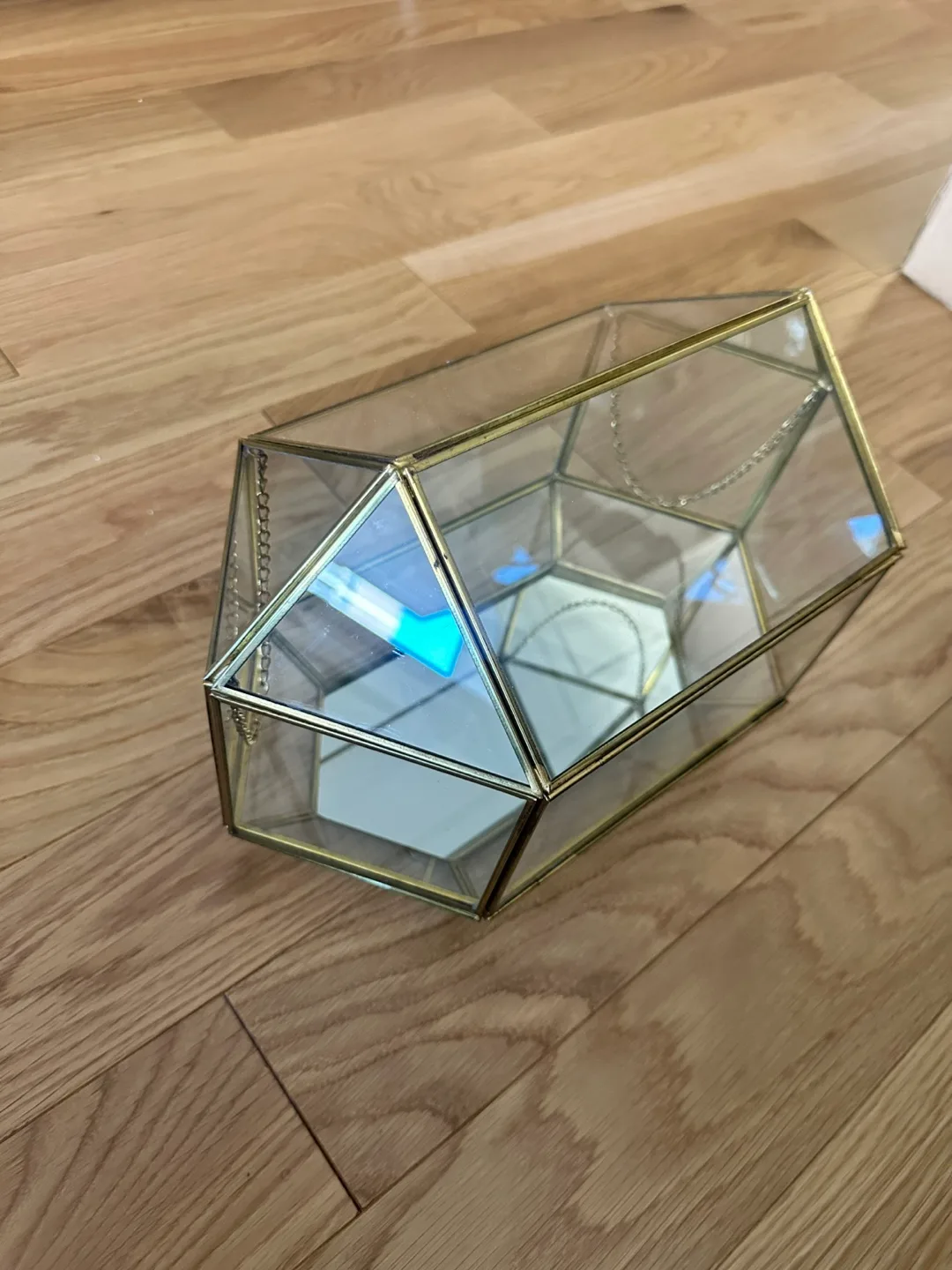 Gold Terrarium Wishing Well thumbnail