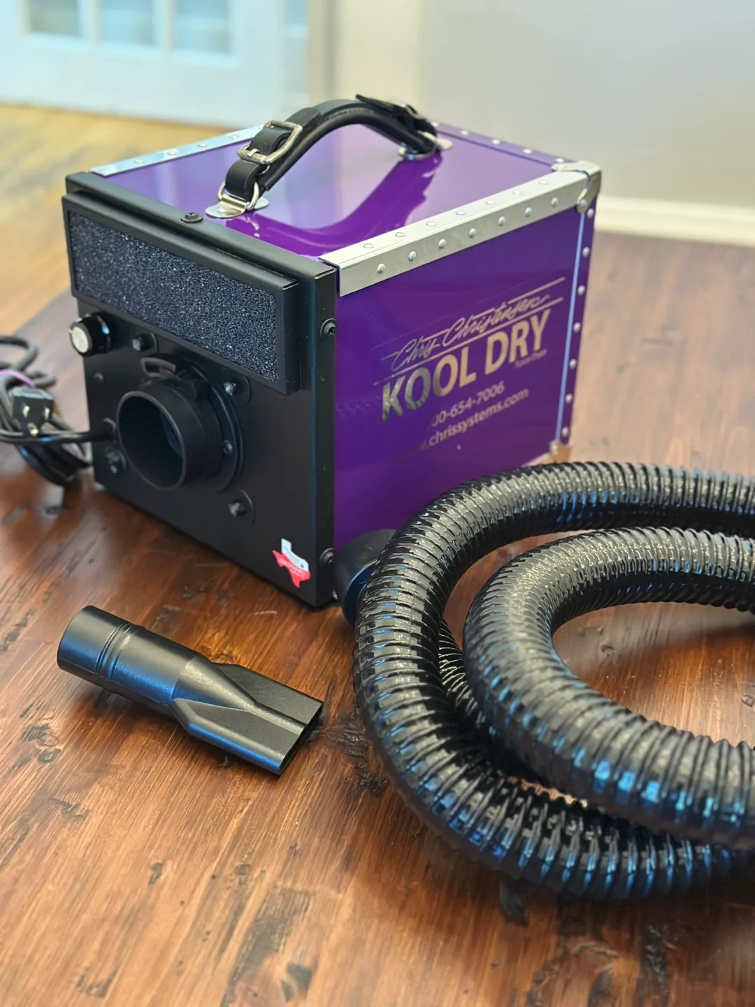 Chris Christensen Kool Dry Cool Air Dog Dryer thumbnail