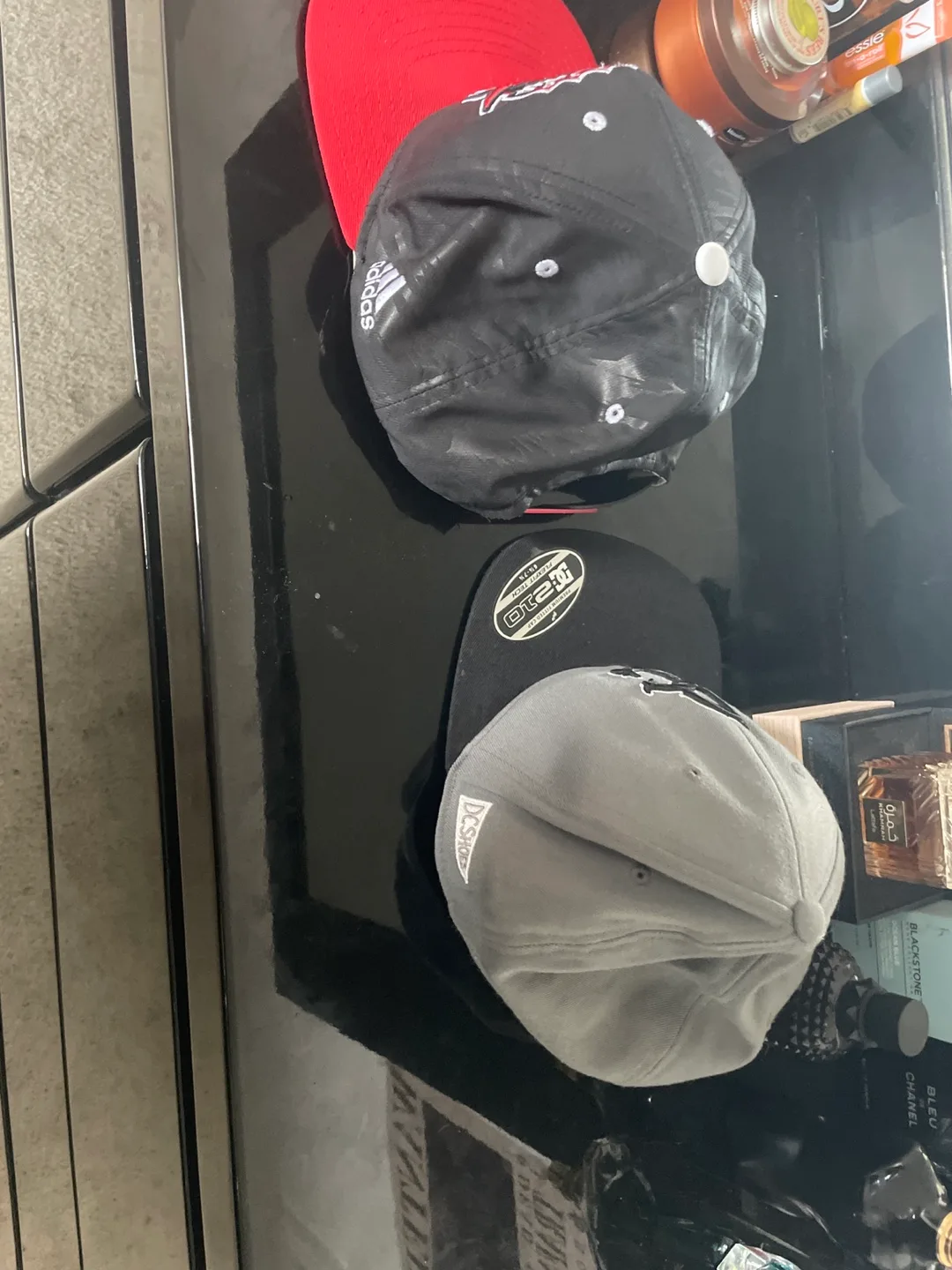 2 caps image indicator(2)