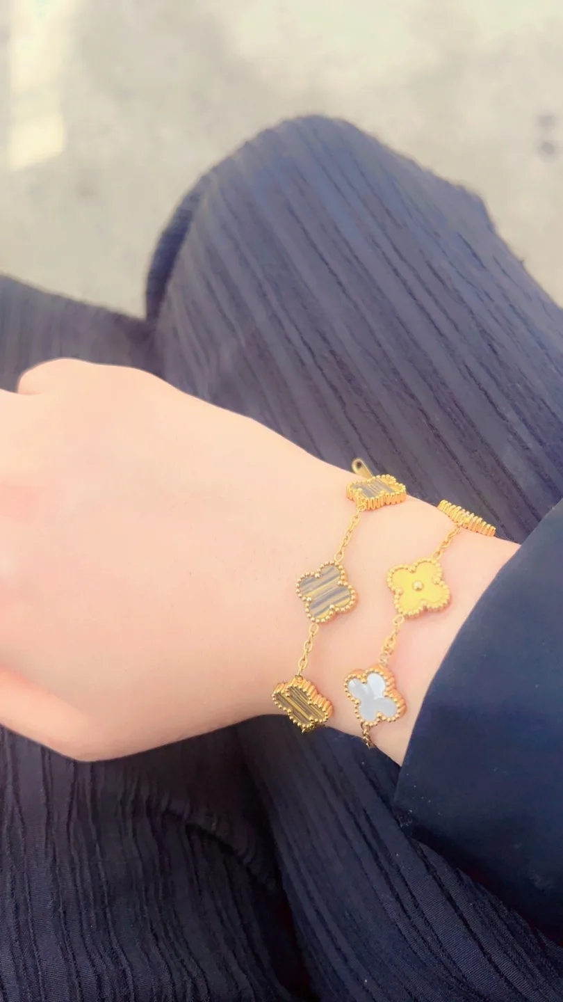 Van Cleef & Arpels Alhambra Bracelet thumbnail