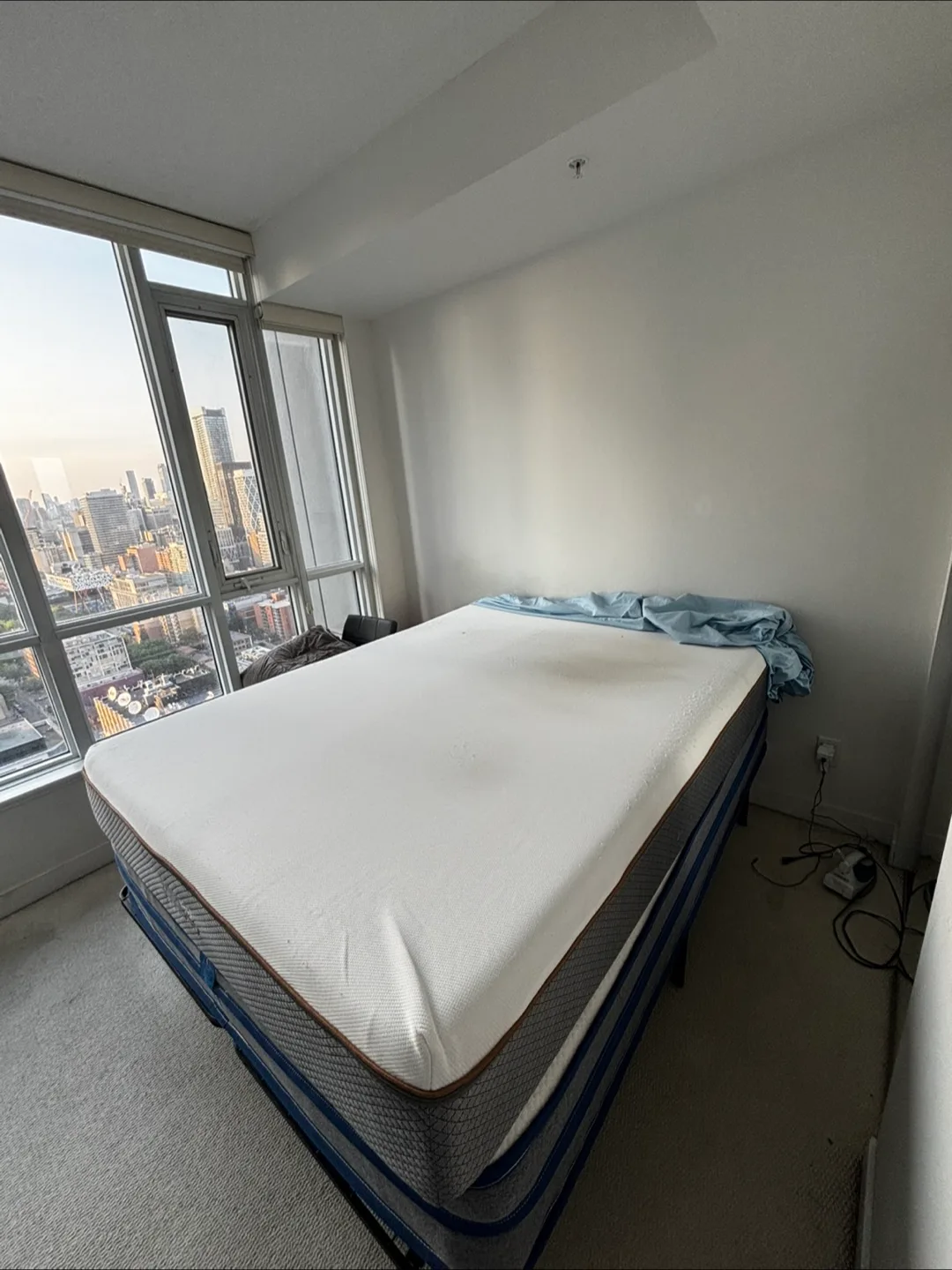 Queen Size Mattress🧡 image indicator(3)