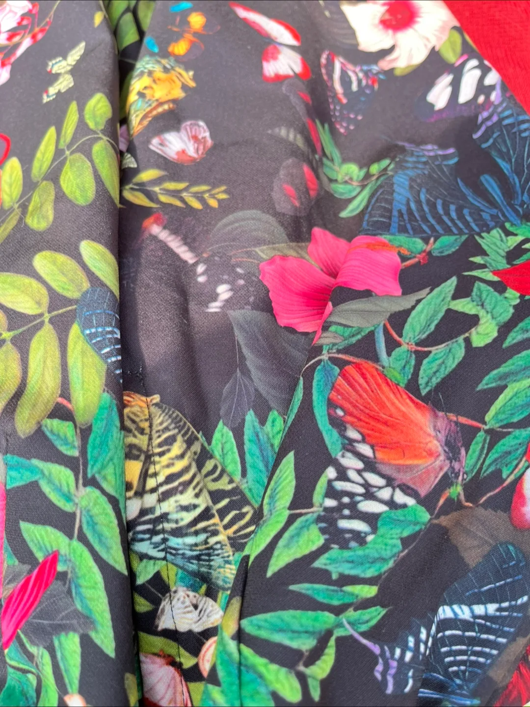 Floral Butterfly Print Jumpsuit image indicator(9)