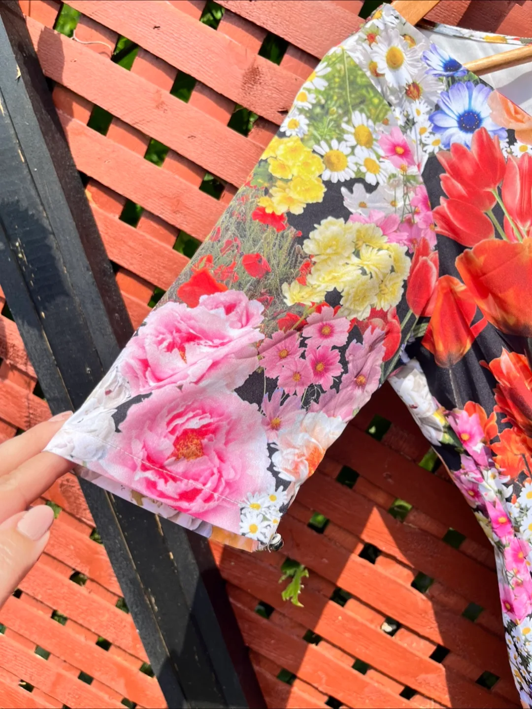 Zapelle Floral Dress - Size M image indicator(4)