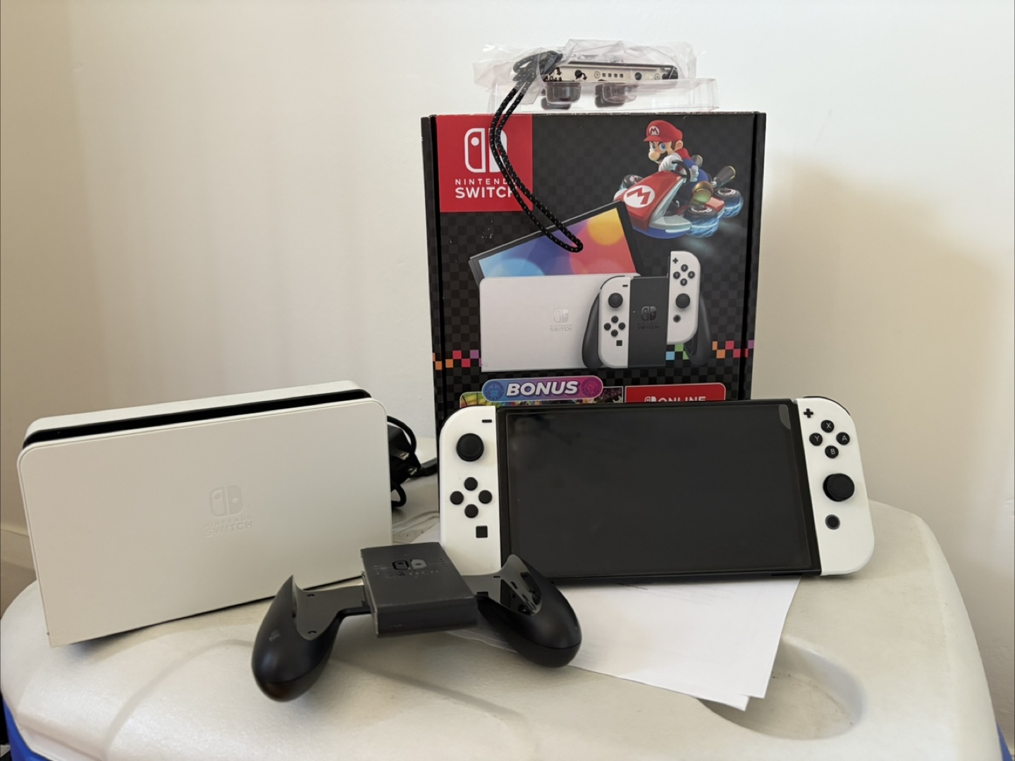 Nintendo Switch OLED White Edition