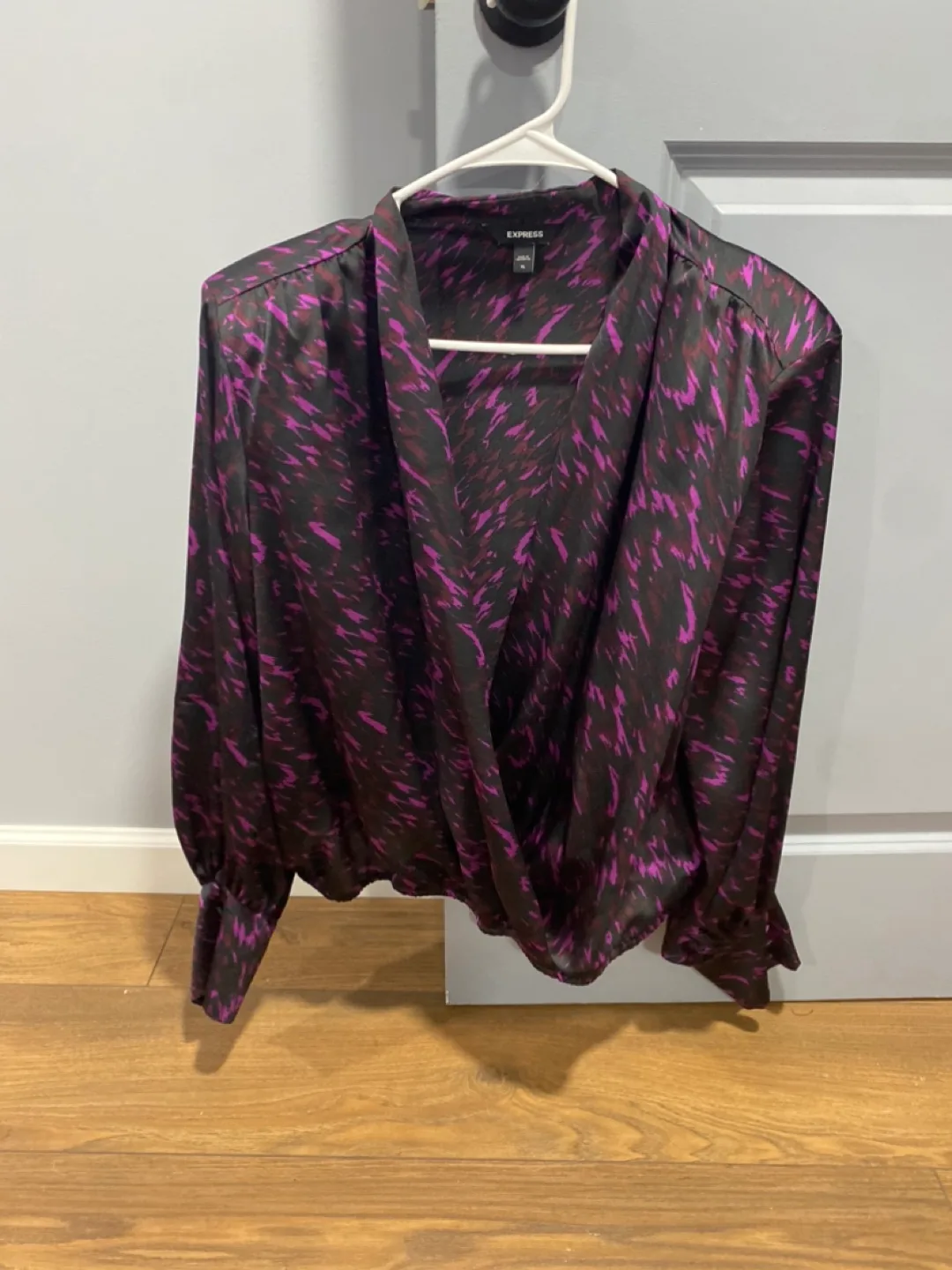 Express Purple & Black Blouse - Size X-LARGE thumbnail