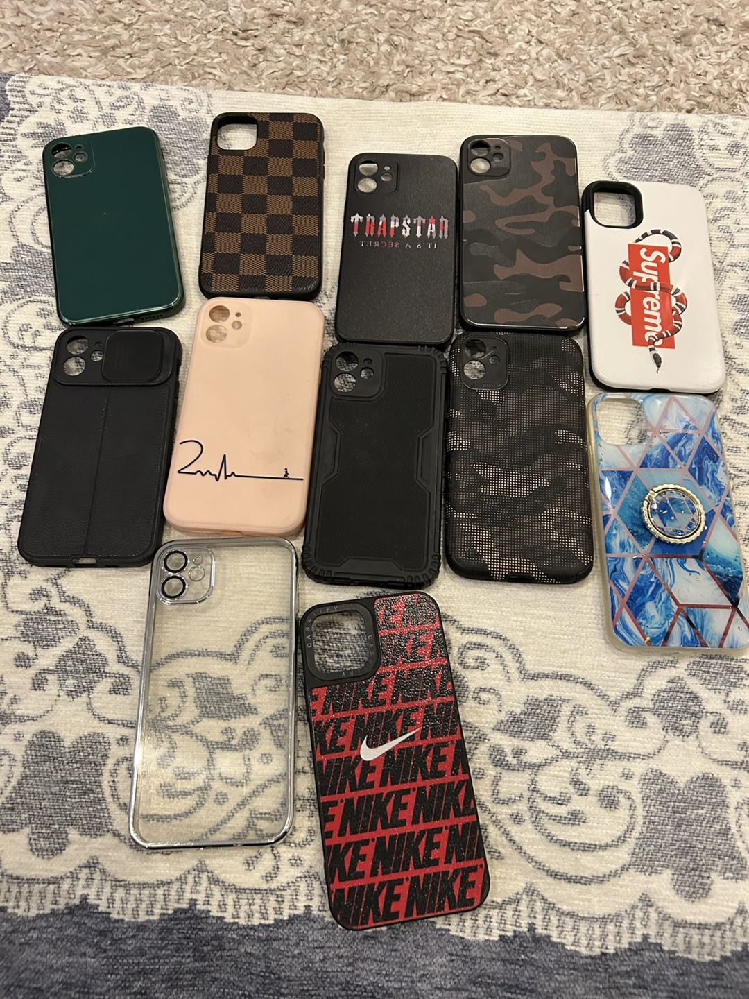 iPhone 11 Cases - photo 4
