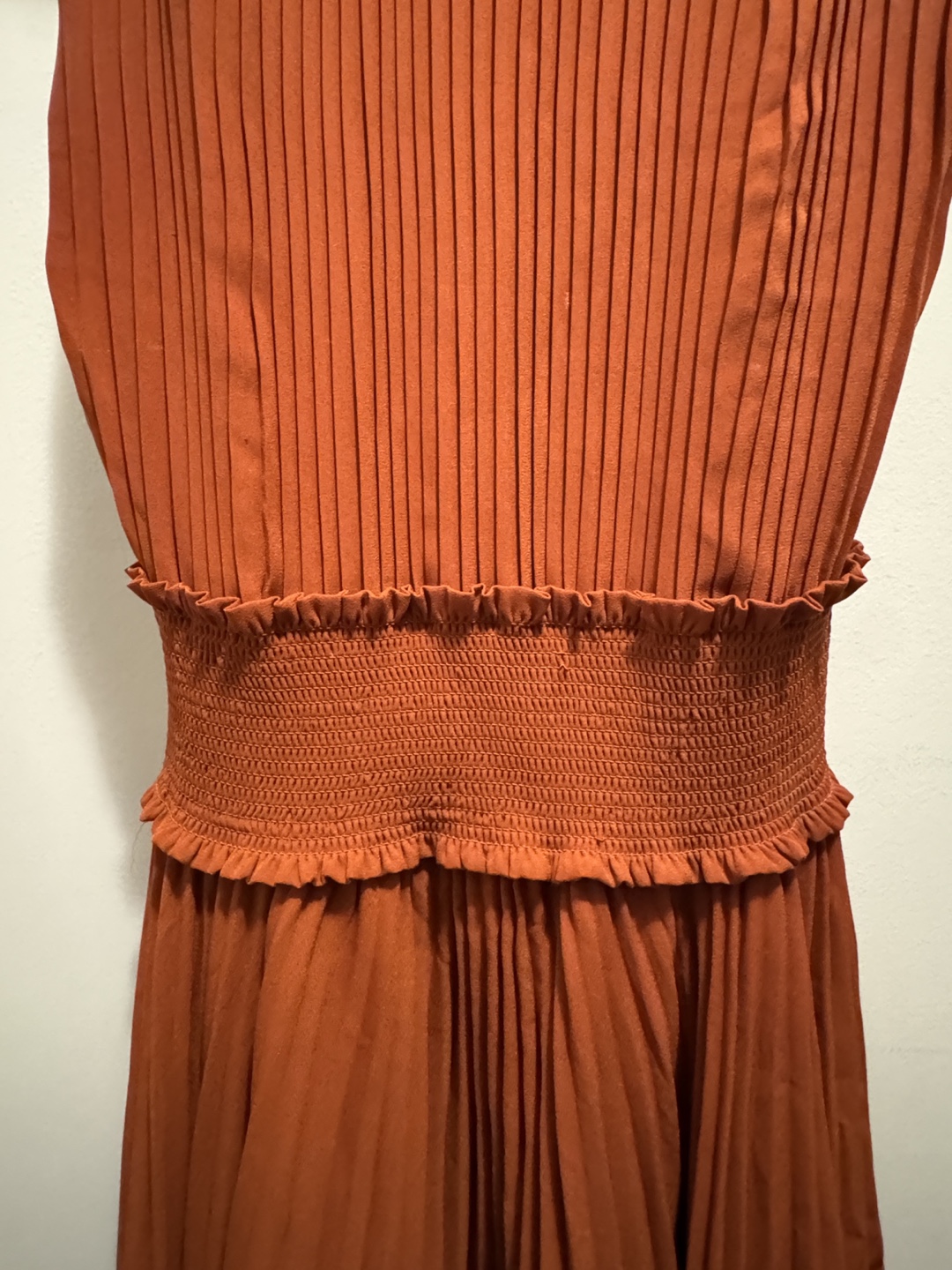 Rust-Coloured Pleated Dress - photo 3