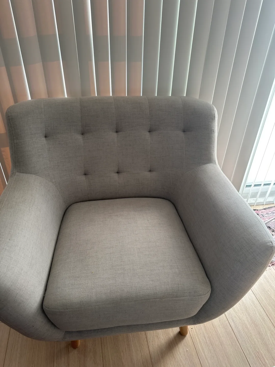 Grey Armchair - Perfect for Any Room! thumbnail
