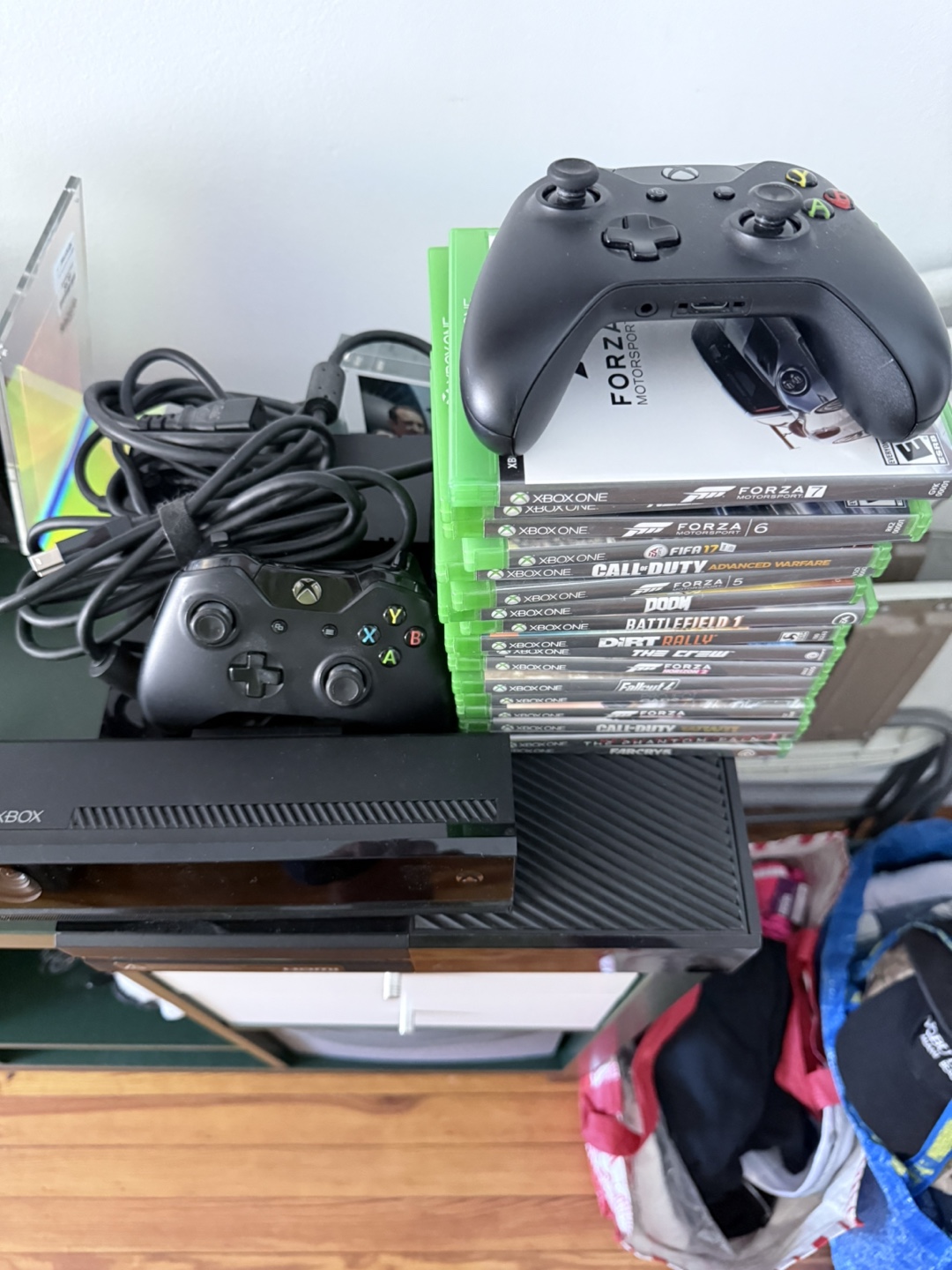 Xbox One Console, Games, and Accessories - photo 2