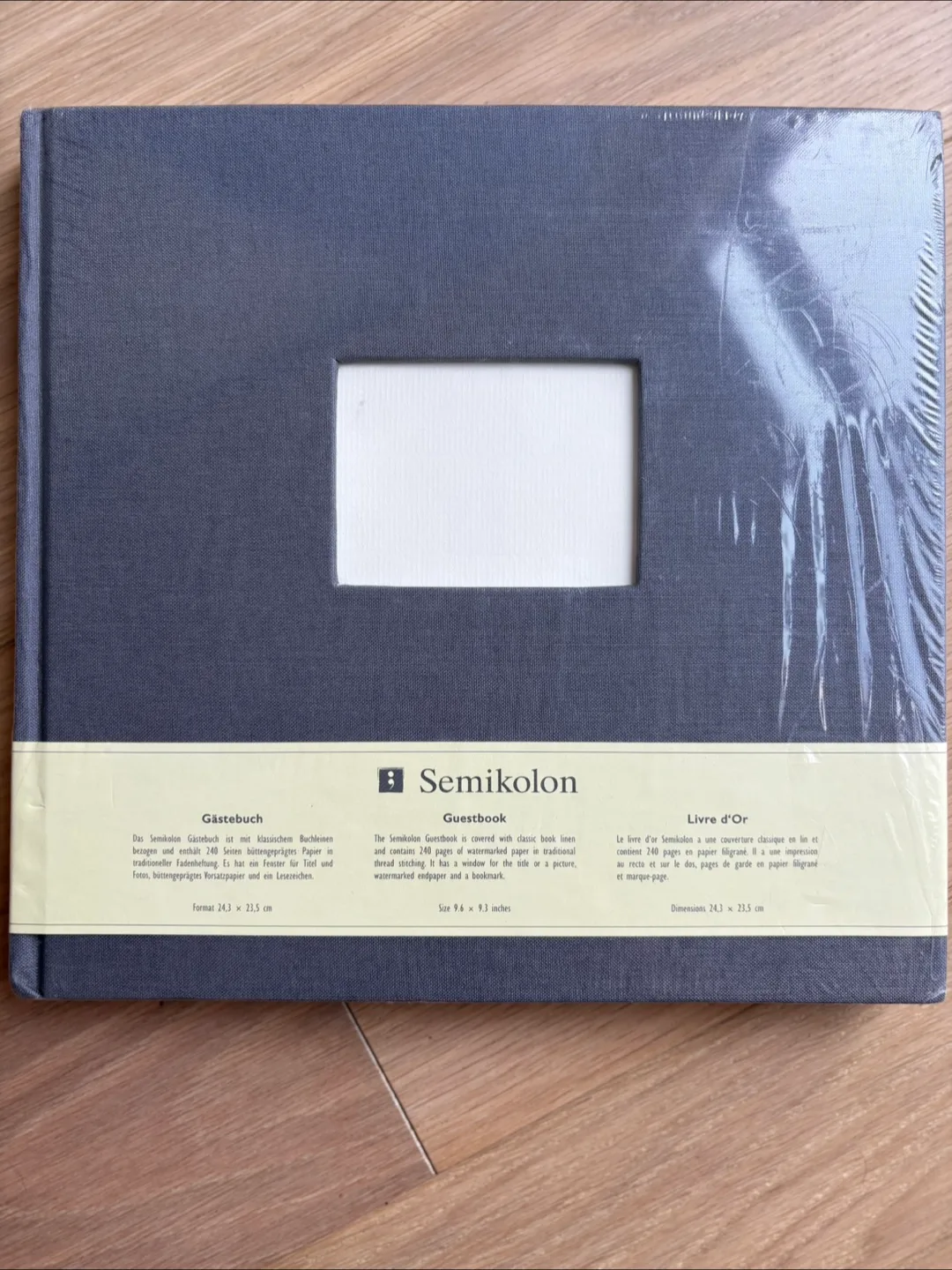 Semikolon Guestbook, Sketchbook, Scrapbook or Photobook thumbnail