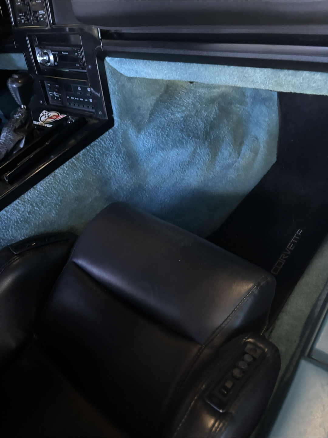 Chevrolet Corvette - photo 4
