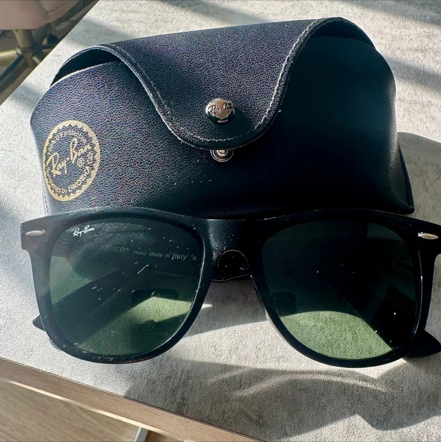Ray-Ban Wayfarer Sunglasses with Case thumbnail