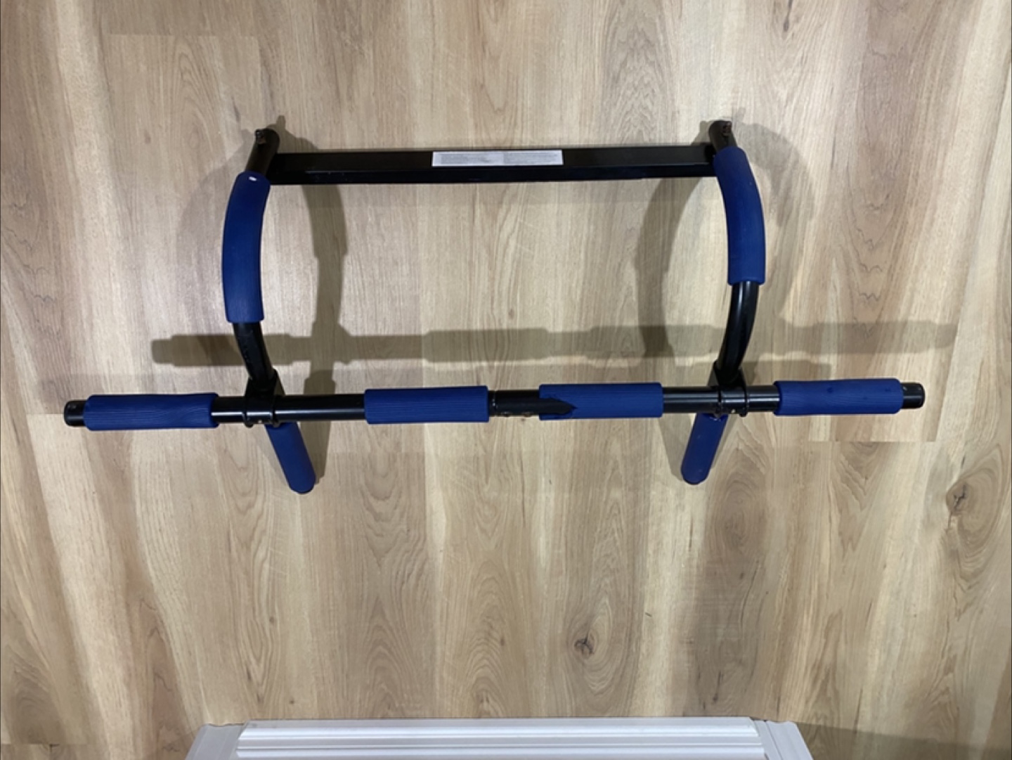 Pull-Up Bar