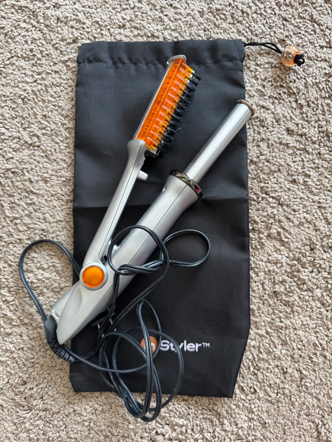Instyler Rotating Iron Hair Styler thumbnail