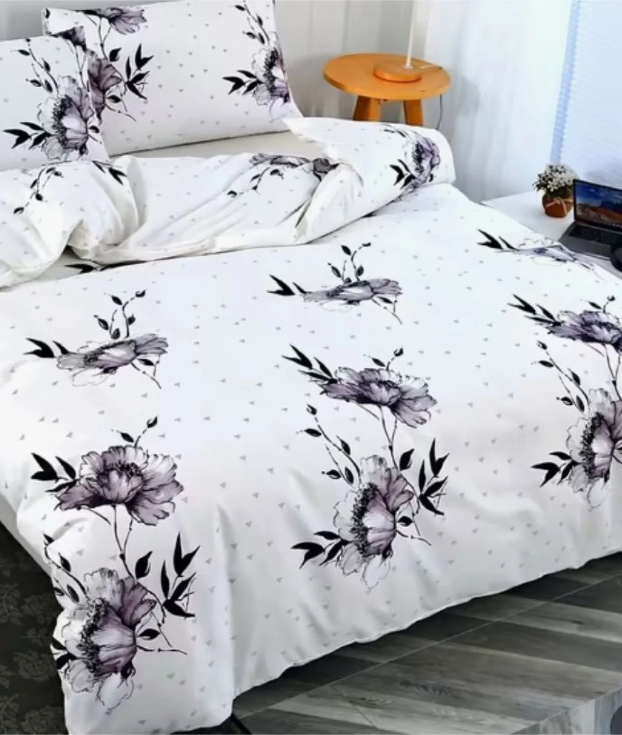 Floral Print Duvet Cover set, Queen size, New in package image indicator(2)