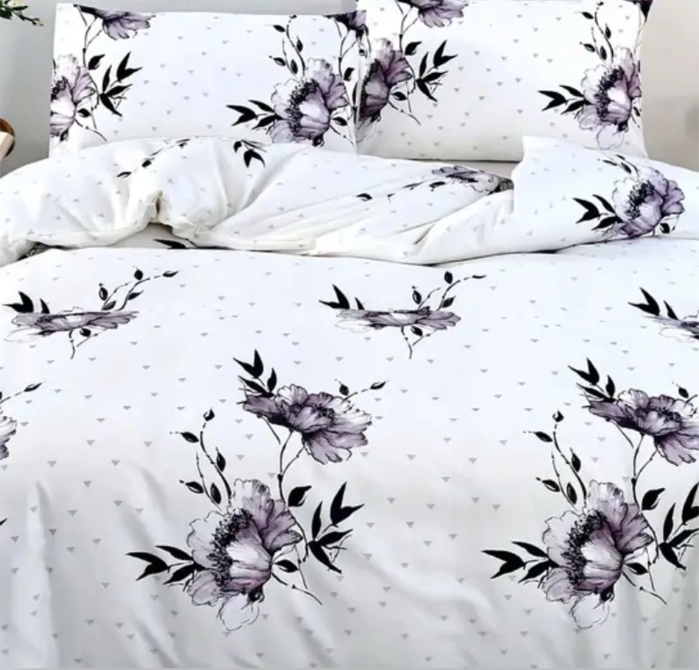 Floral Print Duvet Cover set, Queen size, New in package thumbnail