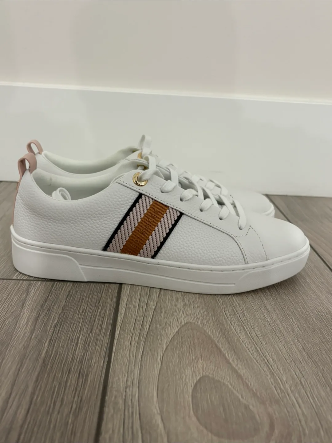 Ted Baker White Leather Sneakers thumbnail