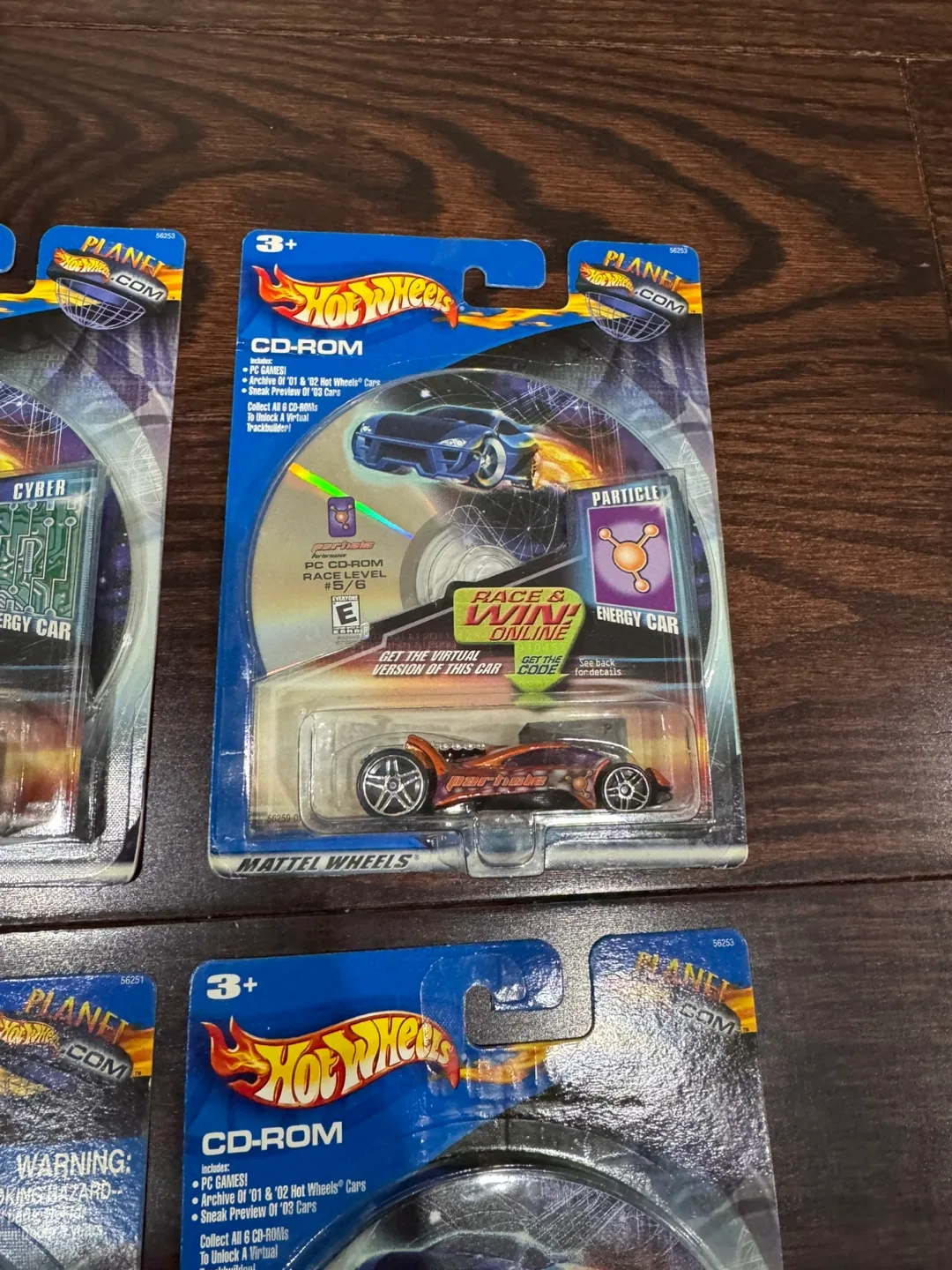 HOT WHEELS PLANET.COM FULL SET DIECAST CD-ROM image indicator(4)