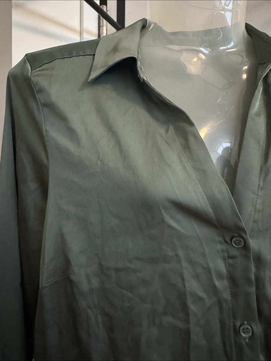 H&M Olive Green Button-Up - Size Small image indicator(2)