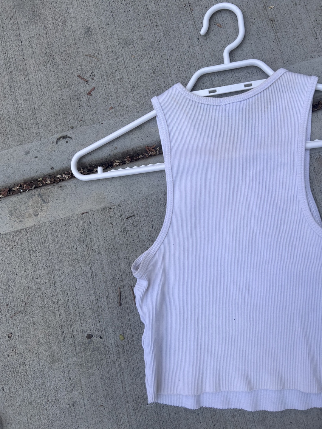 garage white tank top - photo 2