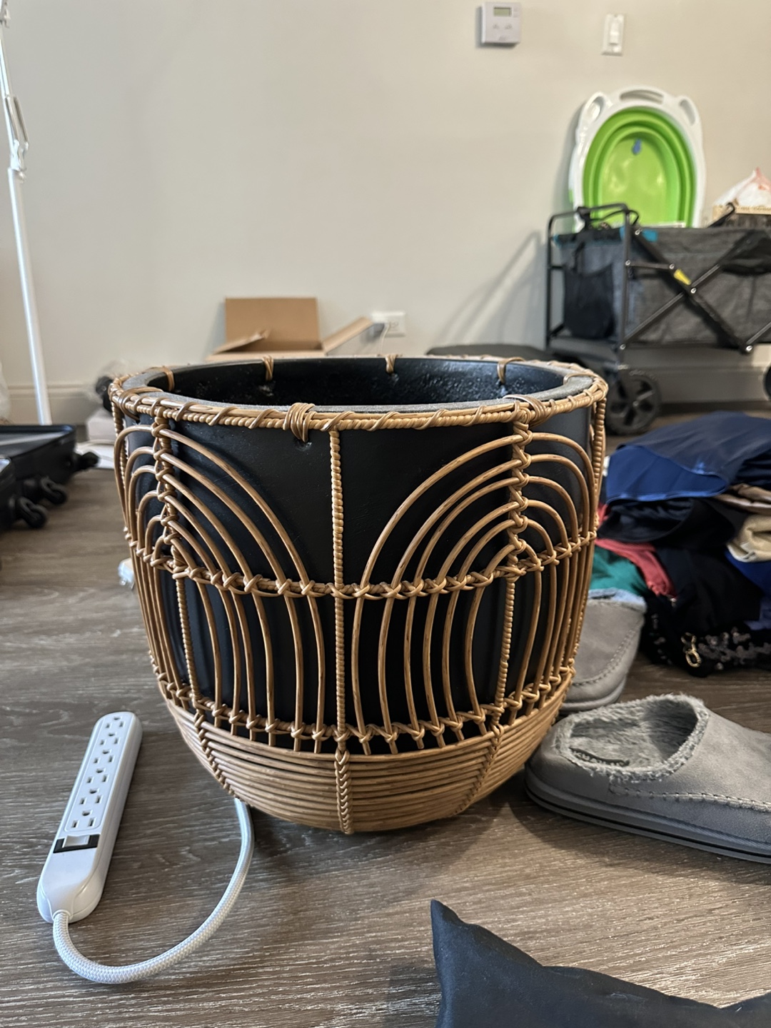 Black & Wicker Design Planter - photo 4