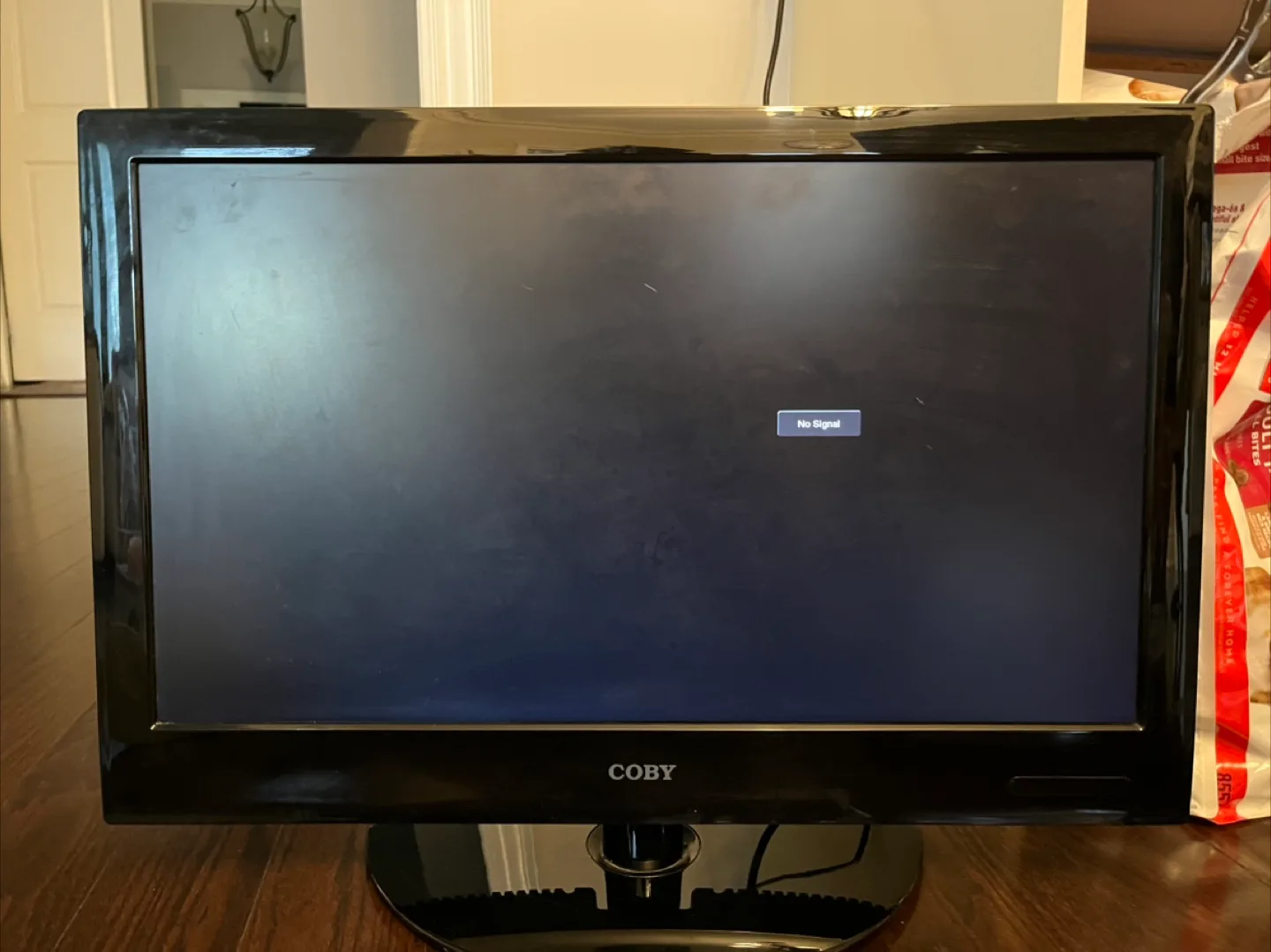 Coby LEDTV2326 ,Tested working image indicator(2)